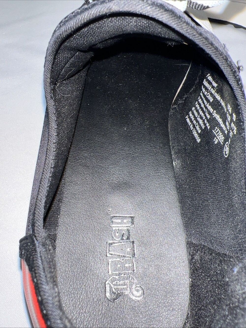 Brash Black Red Gray White Ladies Cody Multicolor Sneaker, Size 10 Slip On - Picture 6 of 7